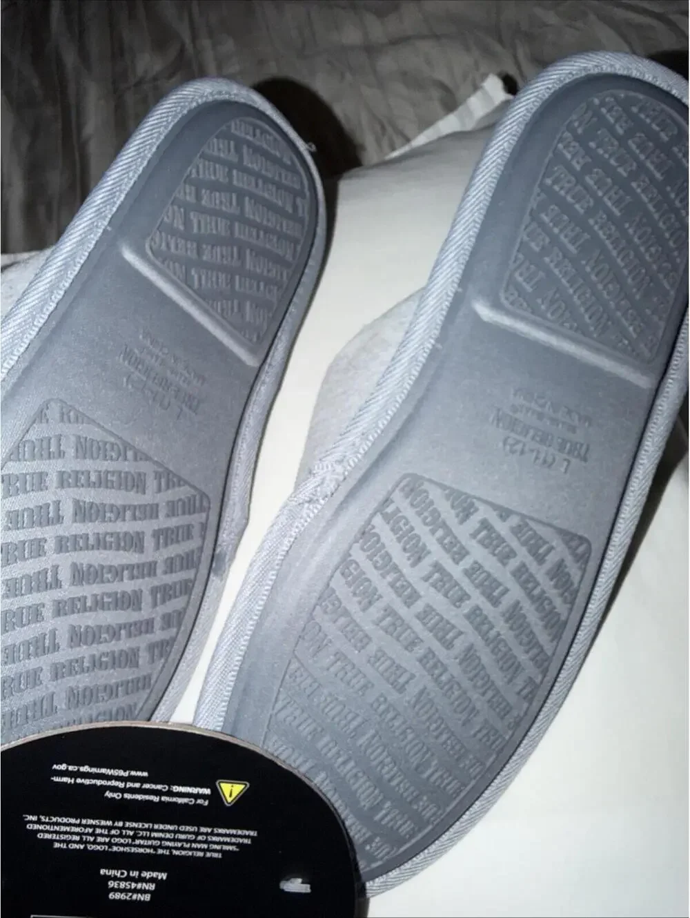 True Religion Men's Designer Slippers House Shoes Slides Gray/blu Size 11-12 (L)